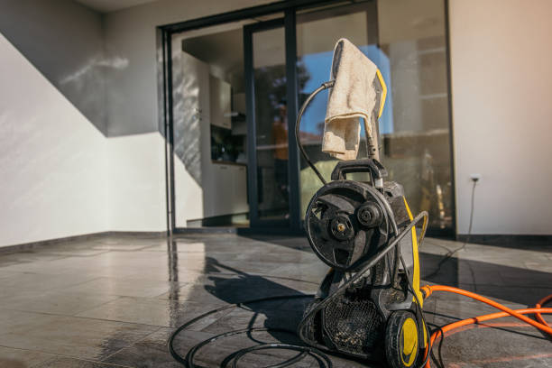 Best Restaurant Pressure Washing  in Farmingdale, NJ